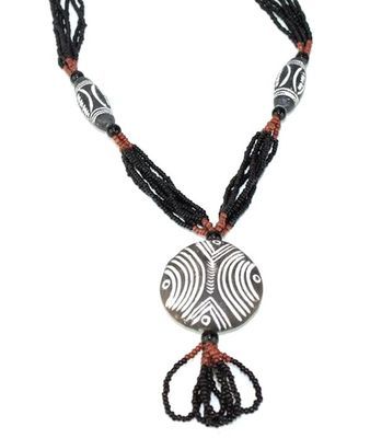 Collier-perles-touareg_5046